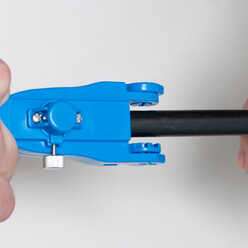 FOR-3000 - Fiber Optic Round Cable Slitter
