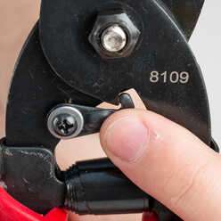 TS-850 - Tabbing Shears