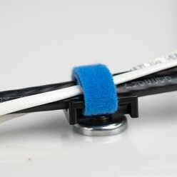 MF-25/25 - MagtimeΓäó Magnetic Cable Holder (Pack of 25)