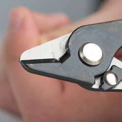 JIC-180C - Ergonomic Fiber Optic Stripper, 180 micron