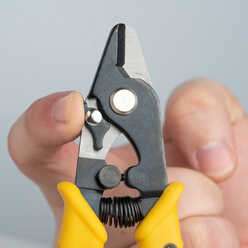 JIC-180C - Ergonomic Fiber Optic Stripper, 180 micron