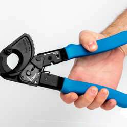 RC-500 - Ratcheting Cable Cutter, 500 MCM