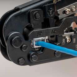 RJ45-R510 - Standard CAT5e RJ45 Connectors for Network Cable (Pack of 10)