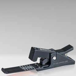 FC-220 - Fiber Cleaver
